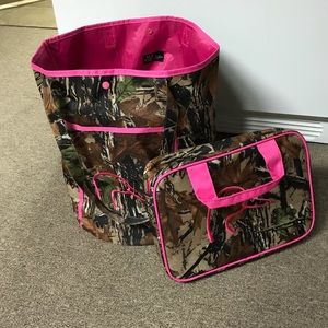 Ducks Unlimited Camo Bag Set